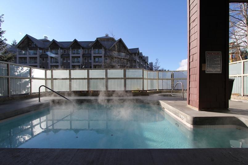 Tyndalstone Lodge 3 Bedroom In The Heart Of Village North Whistler Zewnętrze zdjęcie